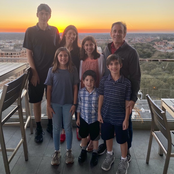 Quick glimpse of a condensed snapshot of Mike - Picture 4 of 5